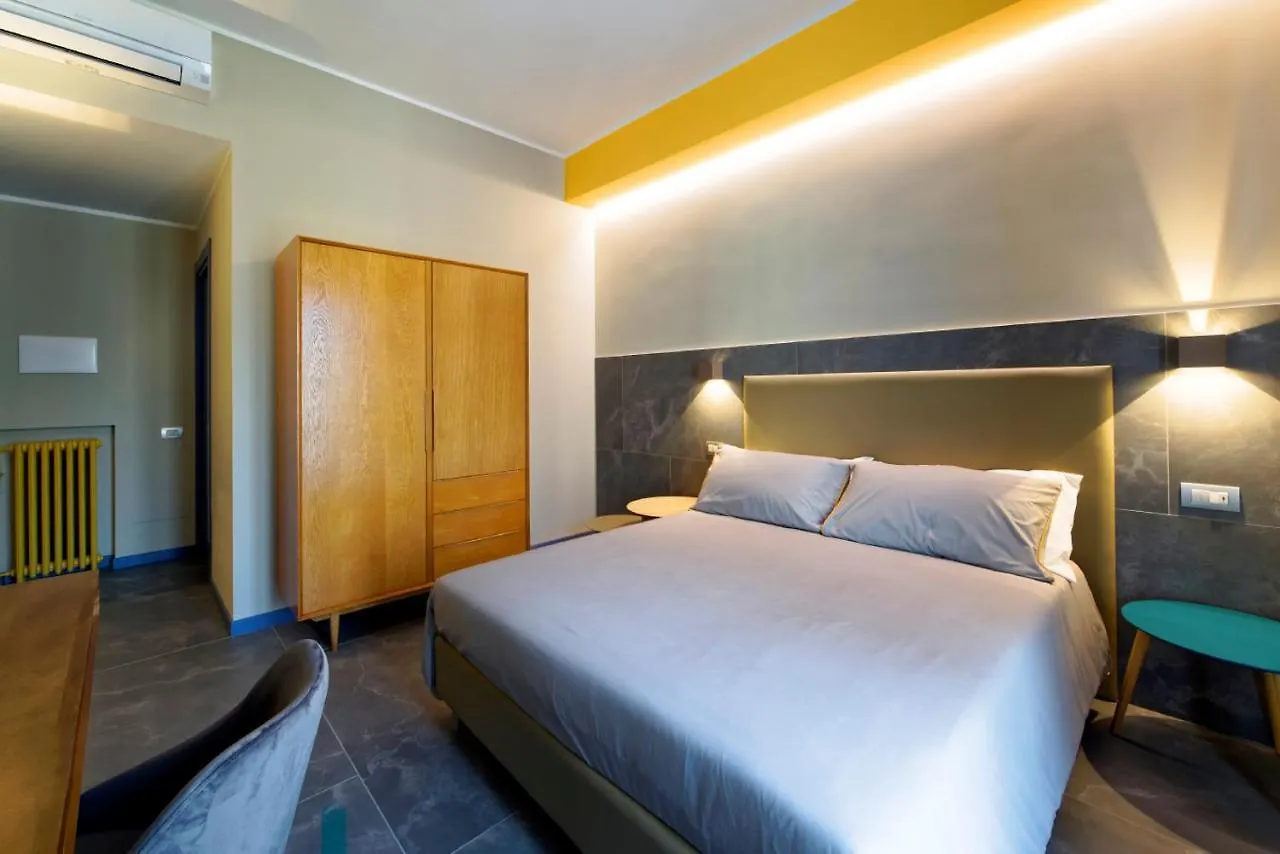 ** Guest house Green Ribbon Milan Italy